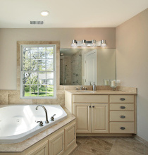 Elgo 204453A - 4 LT Integrated LED Bath/Vanity light w/ Chrome Finish & Clear Glass Shades